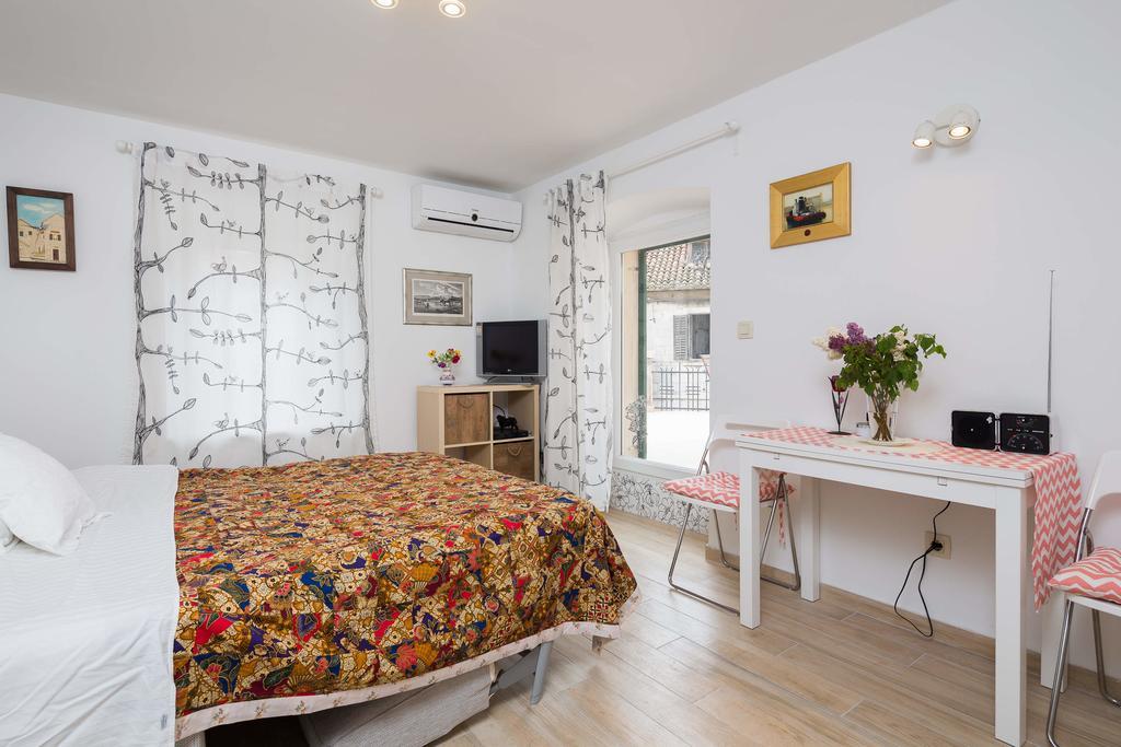 Phoenix Studio Apartment سبليت المظهر الخارجي الصورة